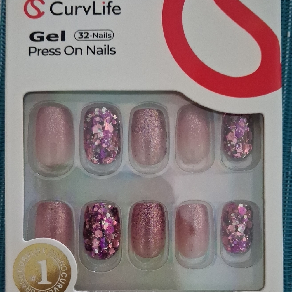 Pink Press On Nails Kit - Picture 3 of 6